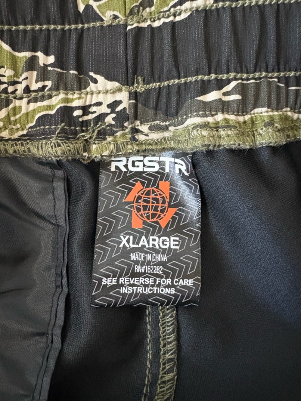 NWT RGSTR Tech Cargo Pants Tiger Camo Prints Men’s XL Streetwear Pockets - Picture 9 of 14